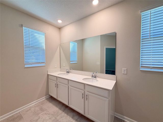 17063 QUICKSILVER AVENUE, Winter Garden, FL 34787