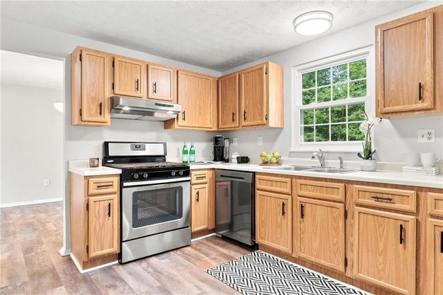 2849 Pine Meadow Drive, Marietta, GA 30066