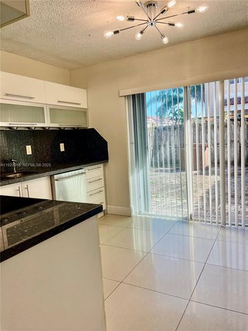 562 NW 82nd Pl 314, Miami, FL 33126