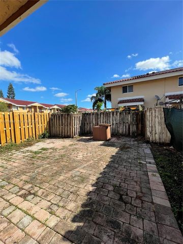 562 NW 82nd Pl 314, Miami, FL 33126