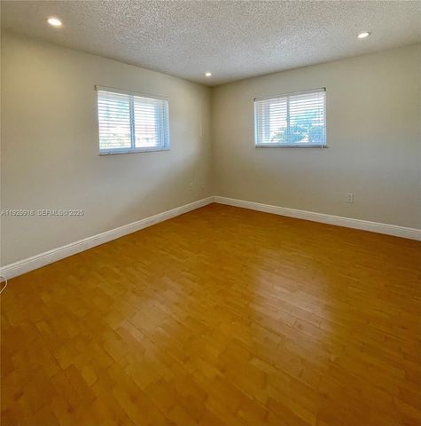 562 NW 82nd Pl 314, Miami, FL 33126