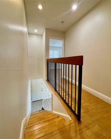 562 NW 82nd Pl 314, Miami, FL 33126