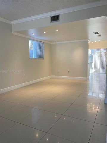 562 NW 82nd Pl 314, Miami, FL 33126