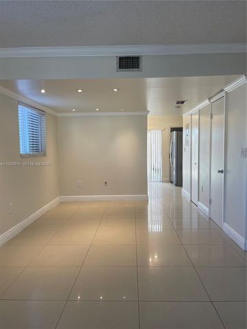 562 NW 82nd Pl 314, Miami, FL 33126