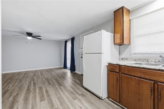 1416 5th Avenue, Leavenworth, KS 66048