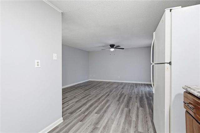 1416 5th Avenue, Leavenworth, KS 66048