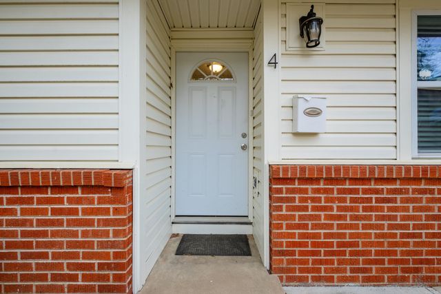 4 Terrace Drive, Little Rock, AR 72202