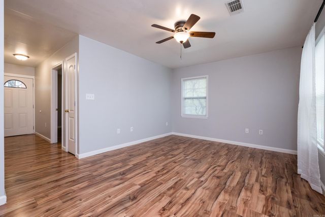 4 Terrace Drive, Little Rock, AR 72202