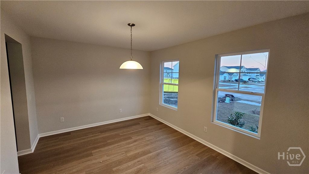 Image 2 of property listing at 104 Hasty Point Road, Savannah, GA 31407