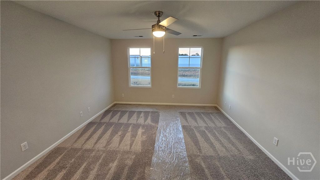 Image 6 of property listing at 104 Hasty Point Road, Savannah, GA 31407