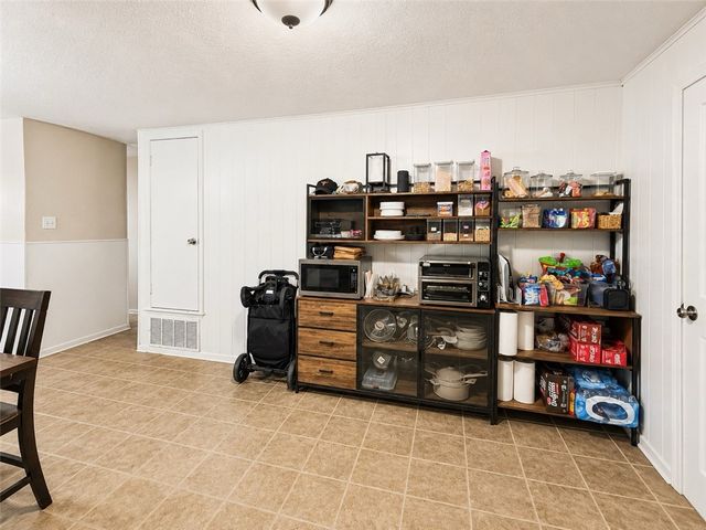 10741 Larkwood St, Corpus Christi, TX 78410