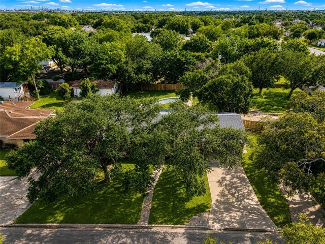 10741 Larkwood St, Corpus Christi, TX 78410
