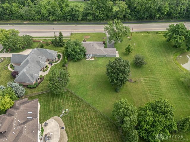 1198 W Social Row Road, Dayton, OH 45458