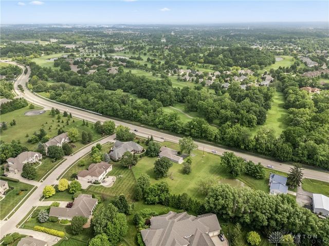 1198 W Social Row Road, Dayton, OH 45458