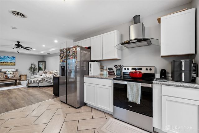 1198 W Social Row Road, Dayton, OH 45458