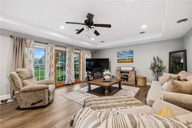 1198 W Social Row Road, Dayton, OH 45458