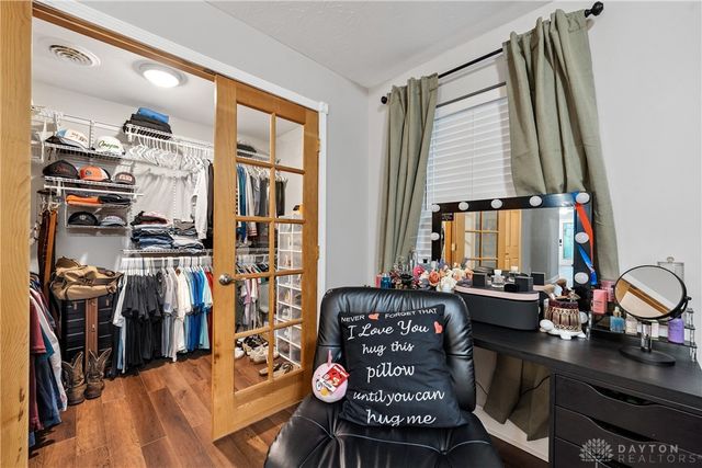 1198 W Social Row Road, Dayton, OH 45458