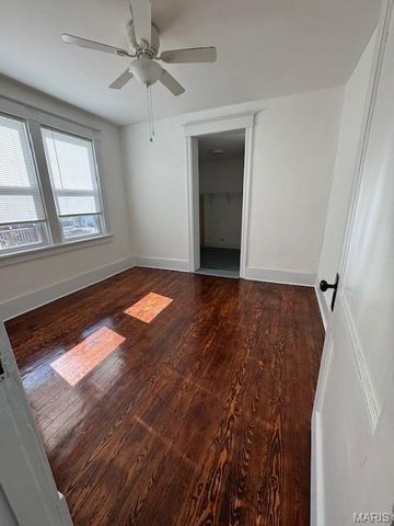 1522 E 5th Street, Washington, MO 63090