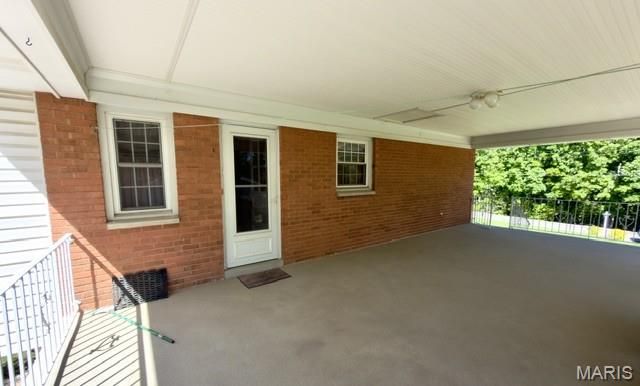 9817 Kimker Lane, Sunset Hills, MO 63127