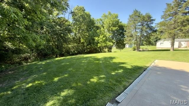 9817 Kimker Lane, Sunset Hills, MO 63127