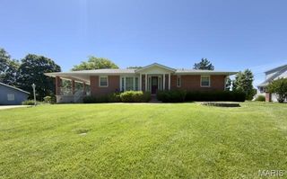 9817 Kimker Lane, Sunset Hills, MO 63127