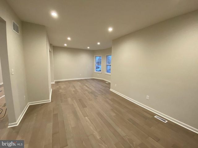 1308 AMOSLAND RD, Prospect Park, PA 19076