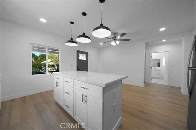 1438 N Summit Avenue, Pasadena, CA 91103