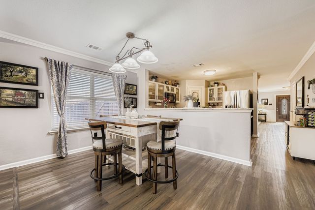 5121 Meridian Lane, Fort Worth, TX 76244