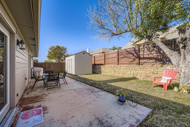 5121 Meridian Lane, Fort Worth, TX 76244