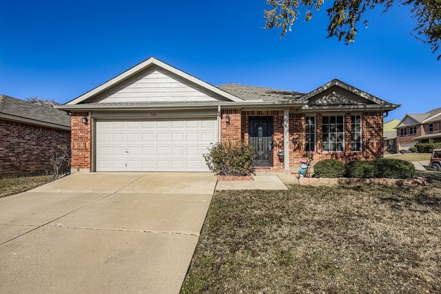 5121 Meridian Lane, Fort Worth, TX 76244