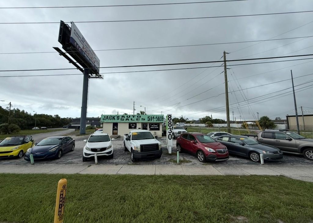 8830 US-19, Port Richey, FL 34668
