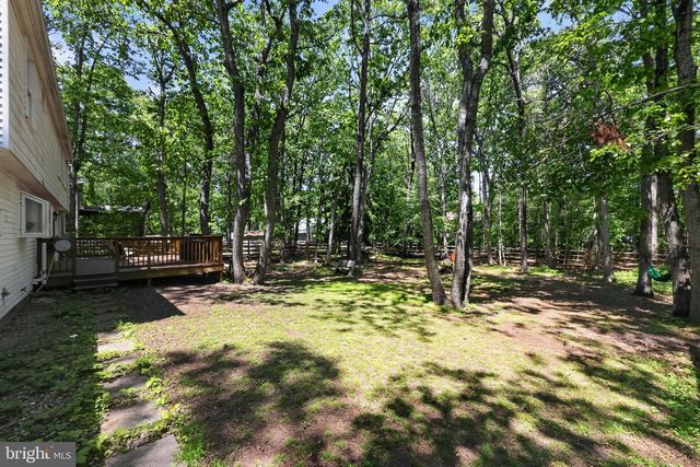 566 FAIRVIEW RD, Medford, NJ 08055