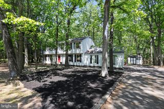 566 FAIRVIEW RD, Medford, NJ 08055