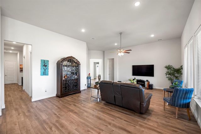 41015 Kimber Lane, Magnolia, TX 77354