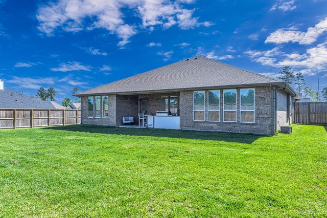 41015 Kimber Lane, Magnolia, TX 77354