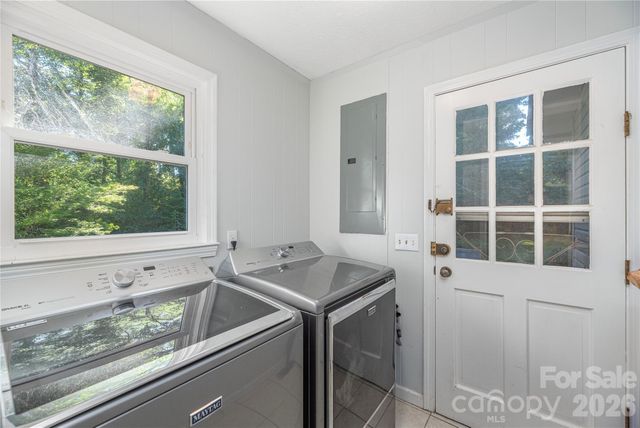 142 Whisperwood Drive 19, Hendersonville, NC 28791