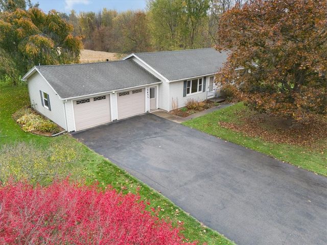 2857 Sherwood Road, Palmyra, NY 14522