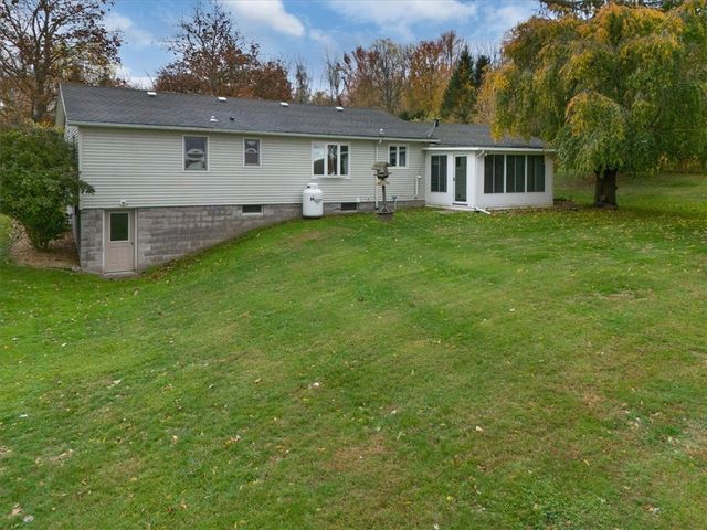 2857 Sherwood Road, Palmyra, NY 14522