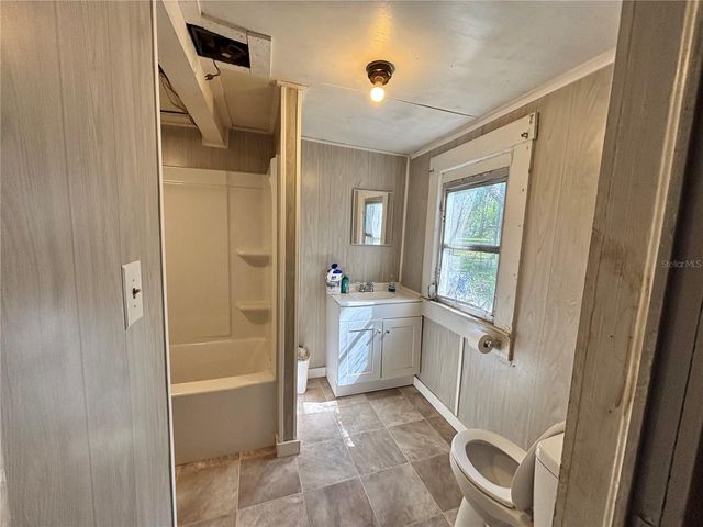 19435 FORT DADE AVENUE, Brooksville, FL 34601