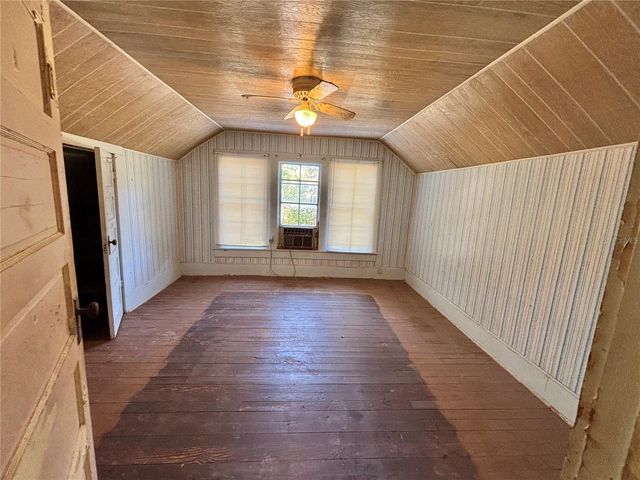 19435 FORT DADE AVENUE, Brooksville, FL 34601