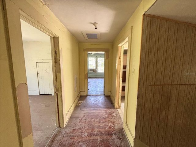 19435 FORT DADE AVENUE, Brooksville, FL 34601