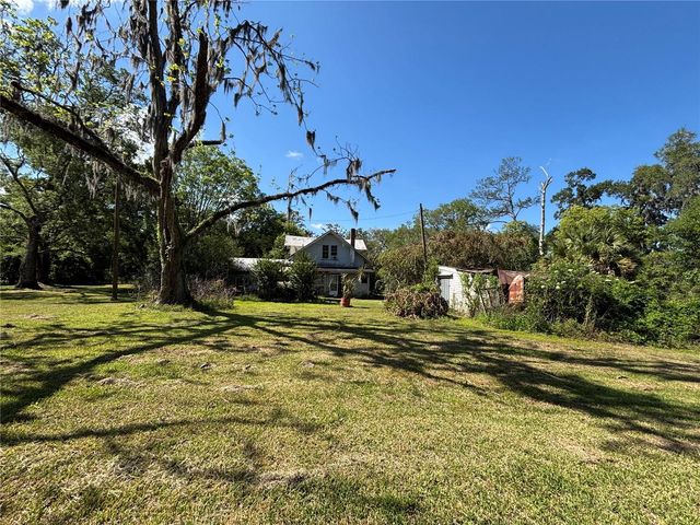 19435 FORT DADE AVENUE, Brooksville, FL 34601