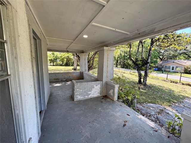 19435 FORT DADE AVENUE, Brooksville, FL 34601
