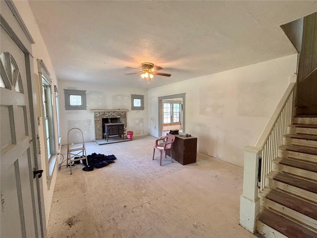 19435 FORT DADE AVENUE, Brooksville, FL 34601