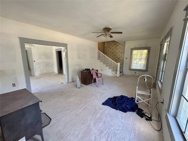 19435 FORT DADE AVENUE, Brooksville, FL 34601