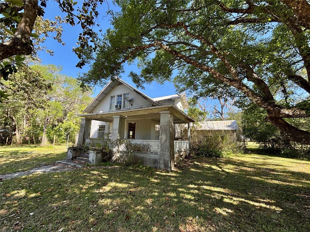 19435 FORT DADE AVENUE, Brooksville, FL 34601
