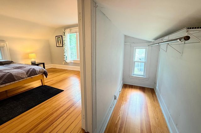 539 Saint Clair Avenue, Saint Paul, MN 55102