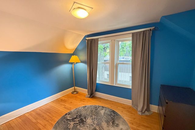 539 Saint Clair Avenue, Saint Paul, MN 55102