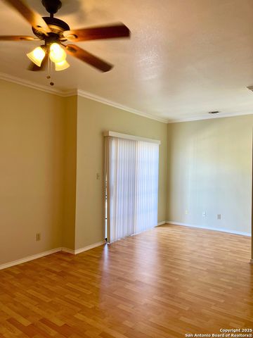 11839 Parliament St Apt 1622, San Antonio, TX 78216