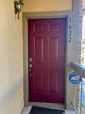 11839 Parliament St Apt 1622, San Antonio, TX 78216